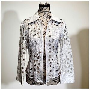 Samuel Dong Ivory Cutwork Floral Zip-Front Jacket | Women’s Small